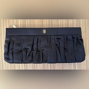 GUERLAIN Black Clutch